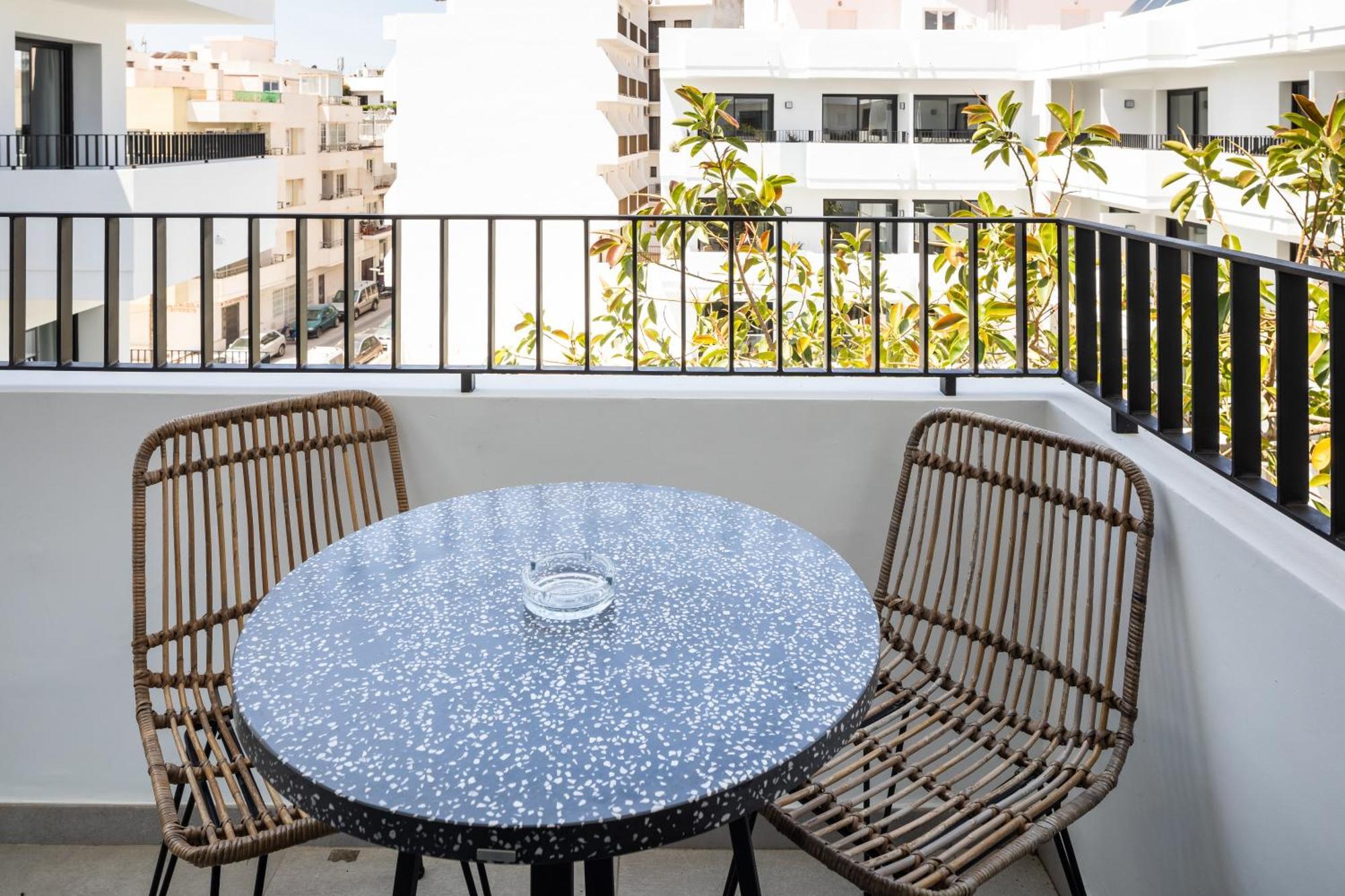 Aparthotel Casita Blanca - Adults Only San Antonio (Ibiza) Exterior foto
