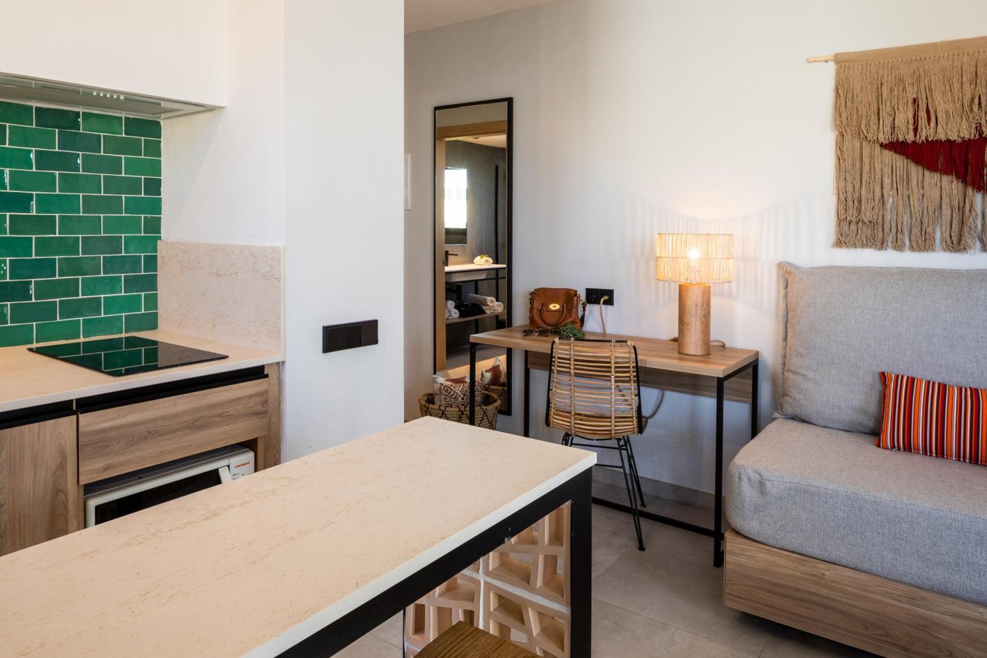 Aparthotel Casita Blanca - Adults Only San Antonio (Ibiza) Exterior foto