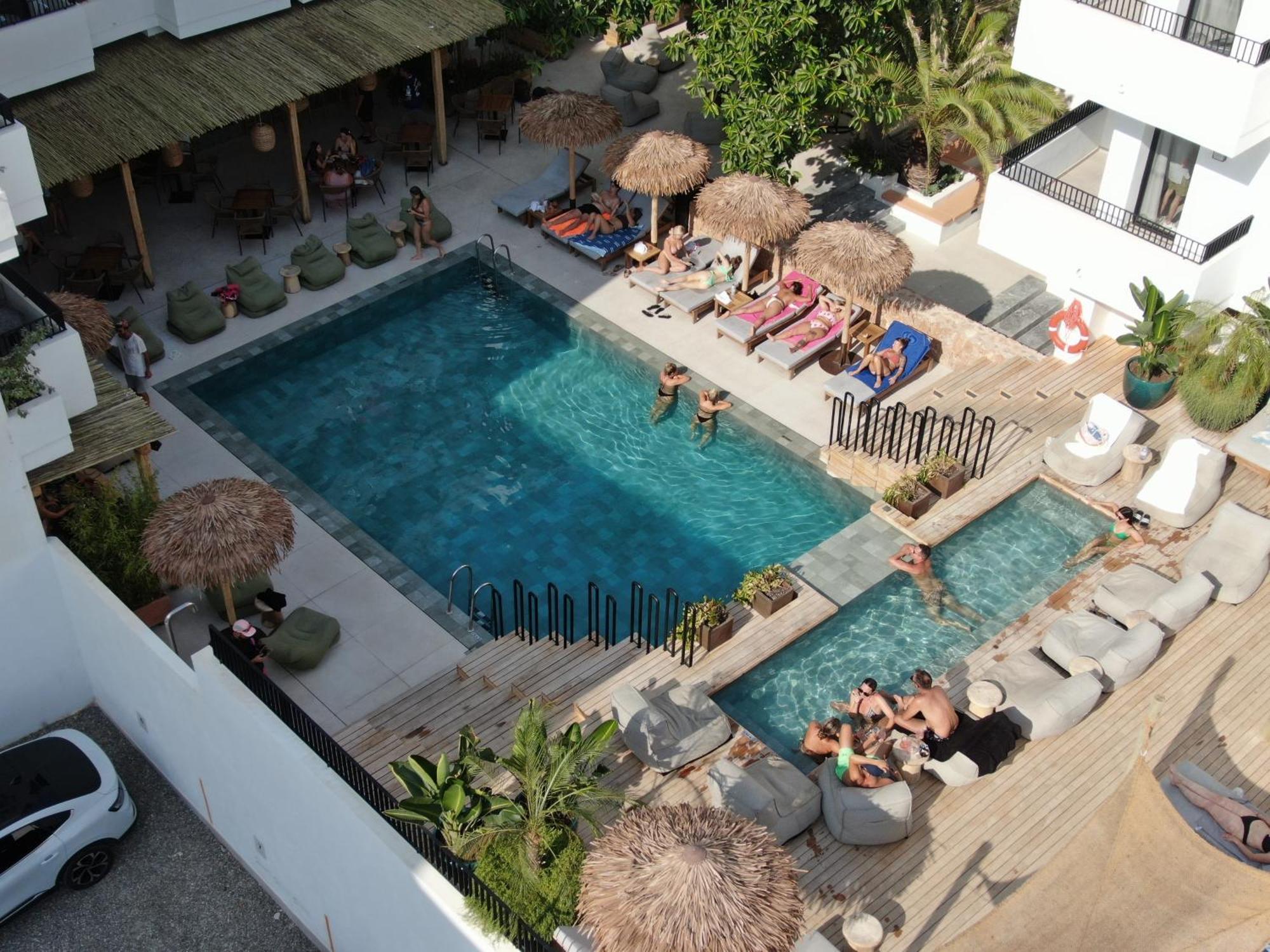 Aparthotel Casita Blanca - Adults Only San Antonio (Ibiza) Exterior foto