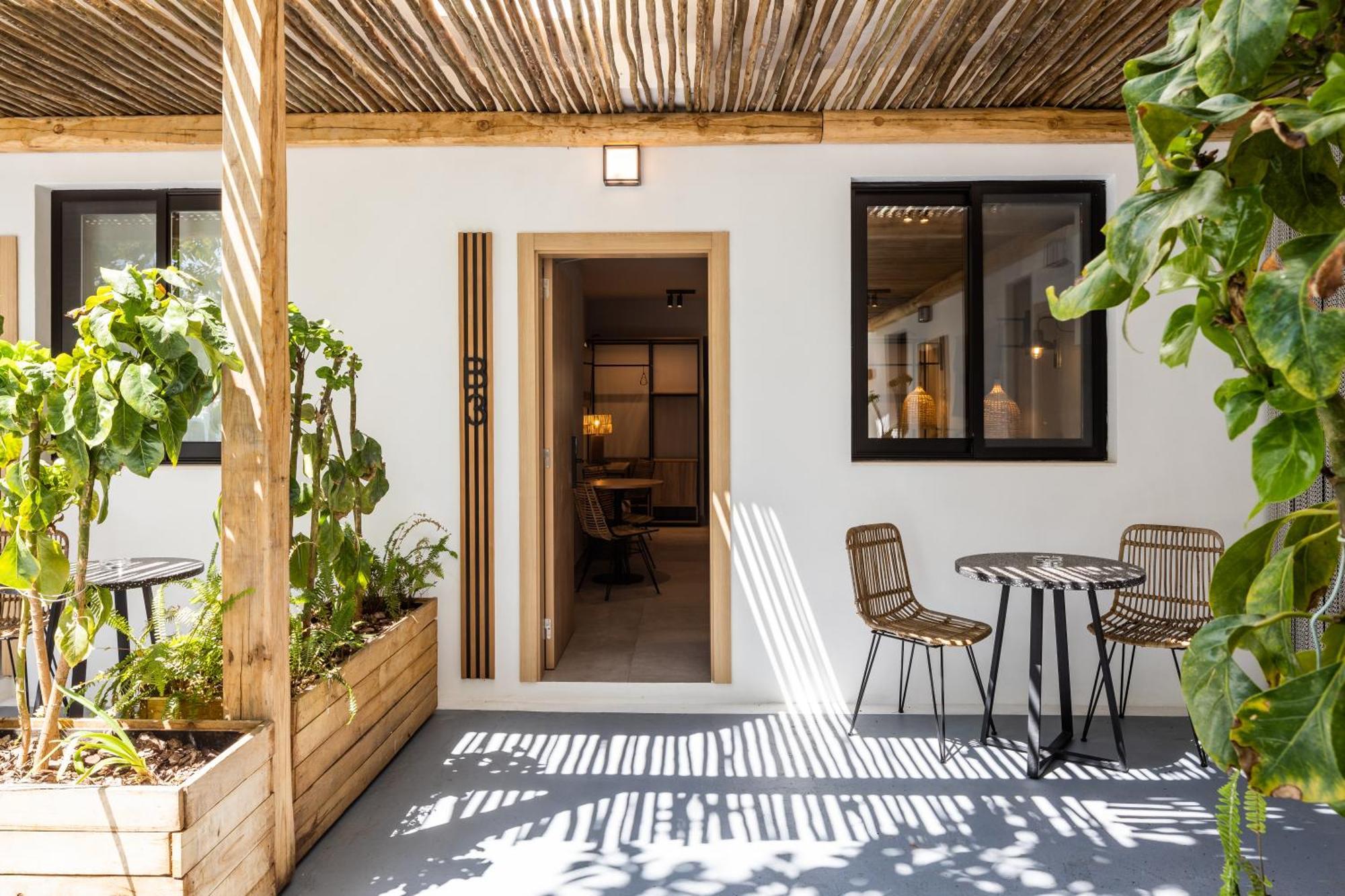 Aparthotel Casita Blanca - Adults Only San Antonio (Ibiza) Exterior foto